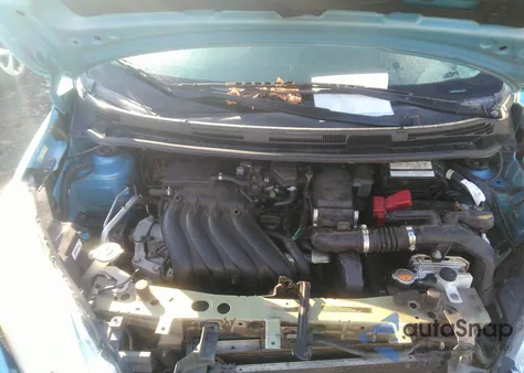 2015 Nissan Versa Note S (Sr)/S Plus/Sl/Sr/Sv z USA, uszkodzony, nr VIN 3N1CE2CP3FL354659